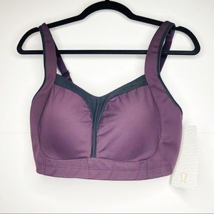 Lululemon Tata Tamer III NWT Black Cherry